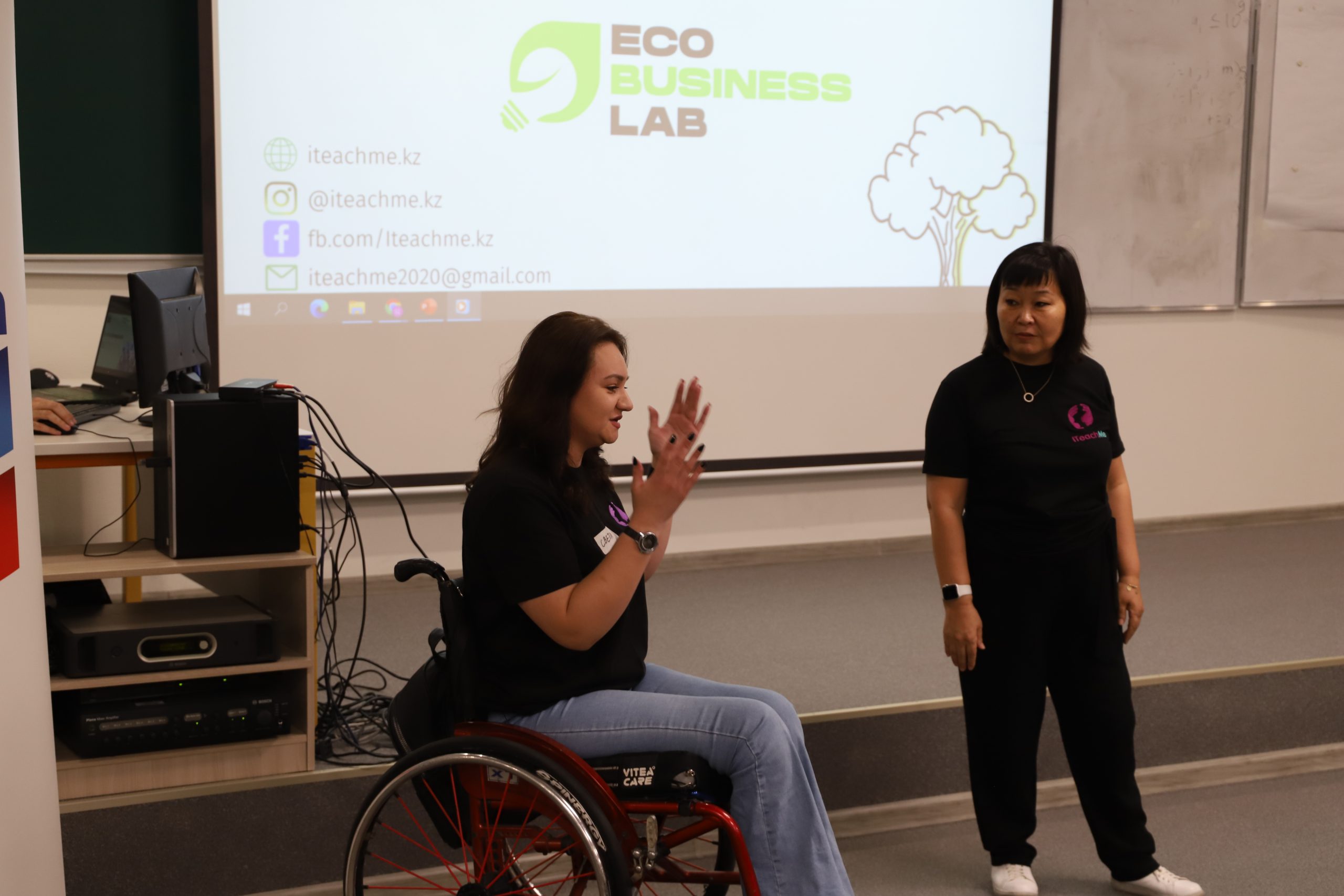 Уникальный проект для молодежи EcoBusinessLab стартовал на территории делового центра EXPO