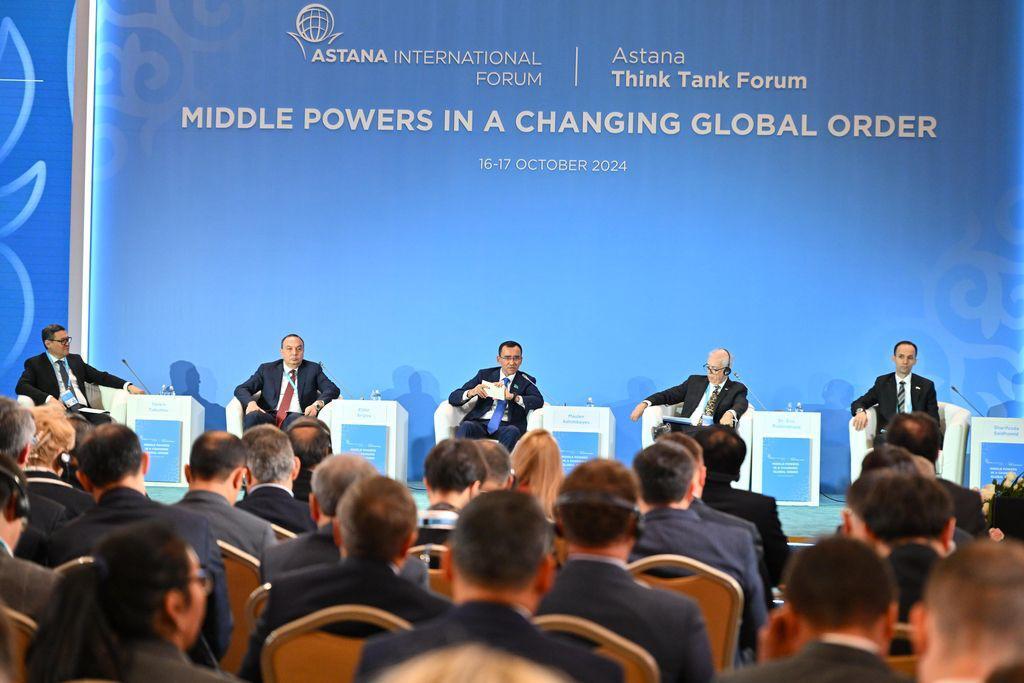 Мемлекет басшысы Astana Think Tank Forum ең өзекті жаһандық және өңірлік мәселелер бойынша идеялармен алмасуға арналған диалог алаңы деп атады