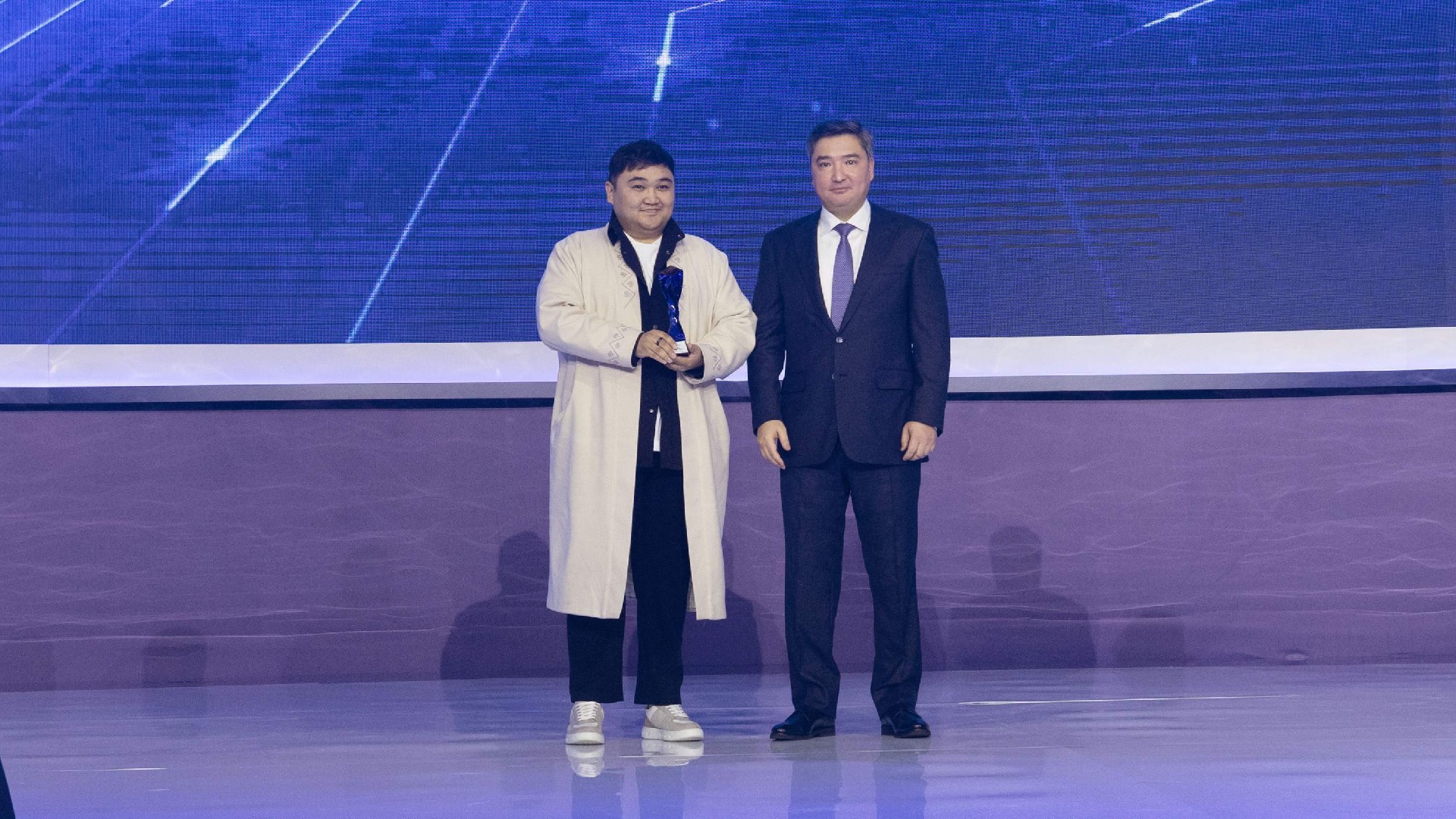 Олжас Бектенов: Президенттің бастамалары Қазақстанның келесі технологиялық серпілісіне бағытталған