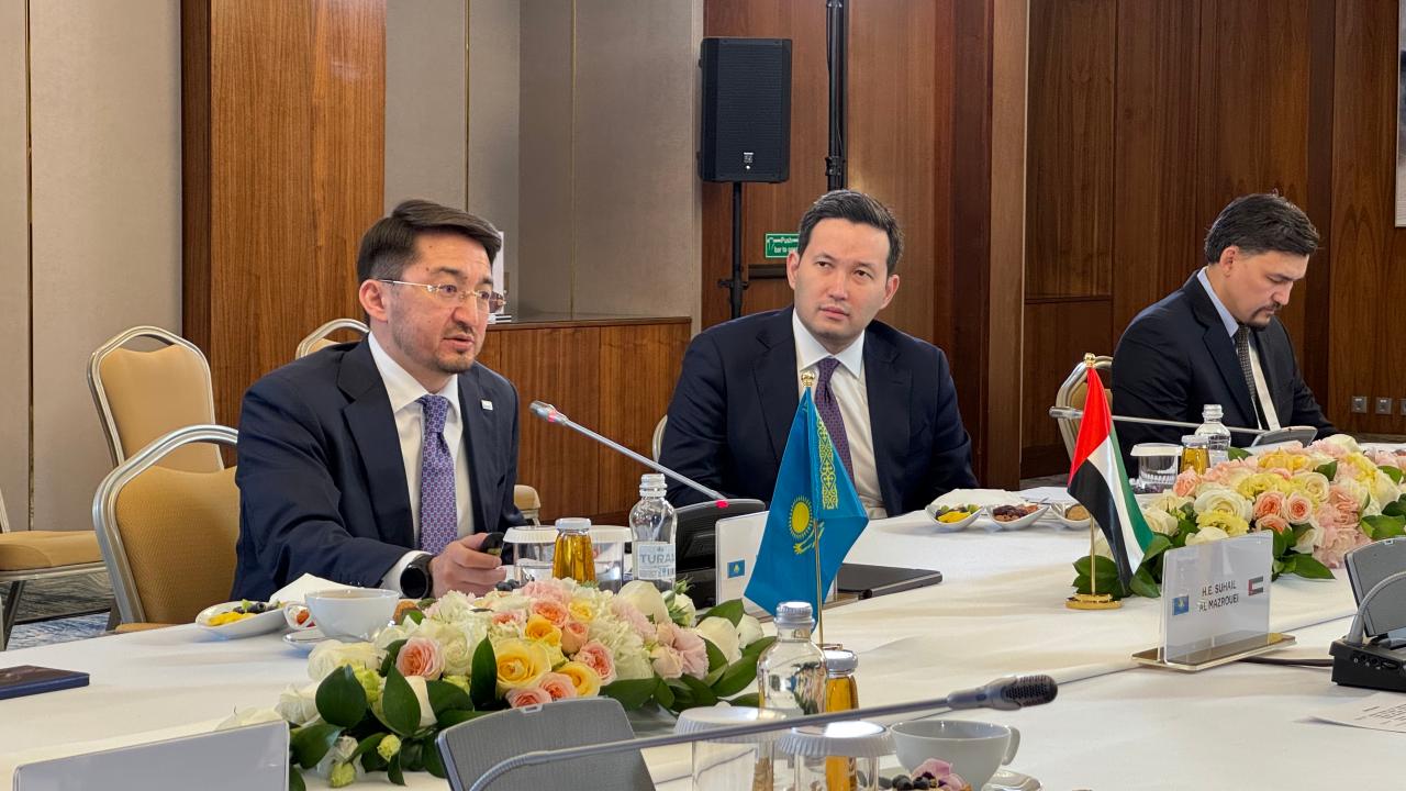 Қазақстан мен БАӘ стратегиялық серіктестікті күшейтеді: Астанада Үкіметаралық комиссияның 10-отырысы өтті