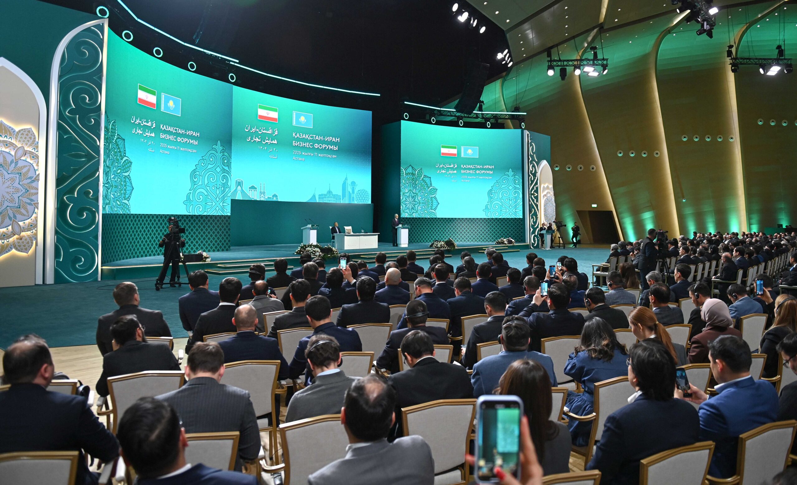 Мемлекет басшысы Қазақстан-Иран бизнес форумына қатысты