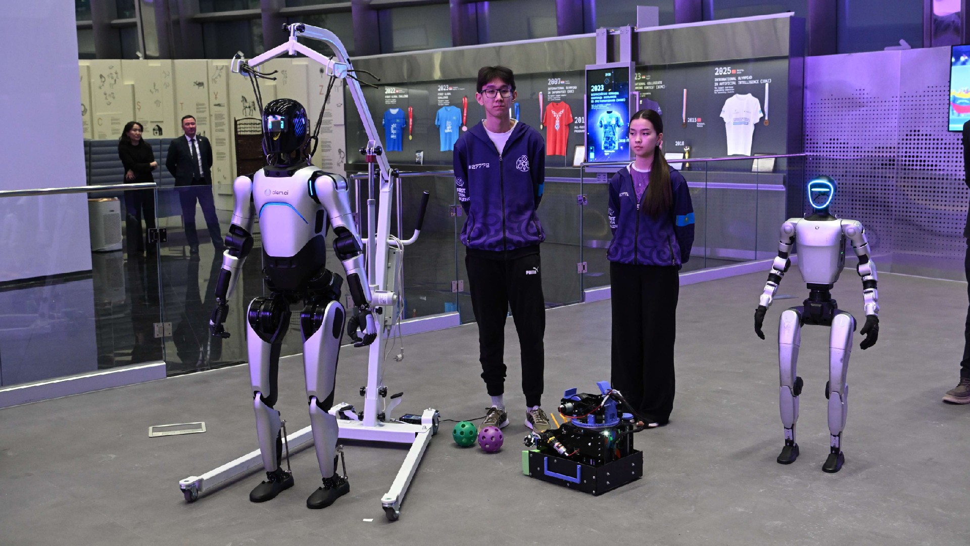 В центре Alem.ai Александр Вучич ознакомился с системным подходом Казахстана к развитию цифровой отрасли и ИИ-технологий