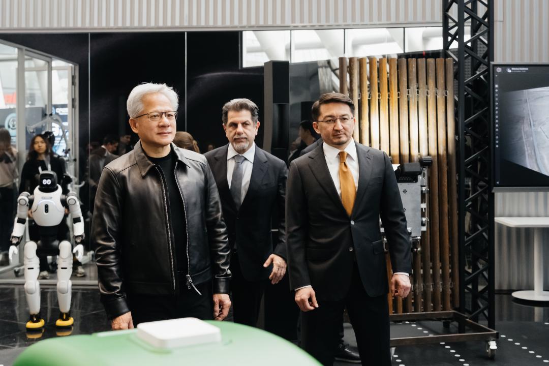 NVIDIA негізін қалаушы әрі бас директоры алғаш рет Астанада: Дженсен Хуанг Қазақстанның жасанды интеллект экосистемасымен танысты